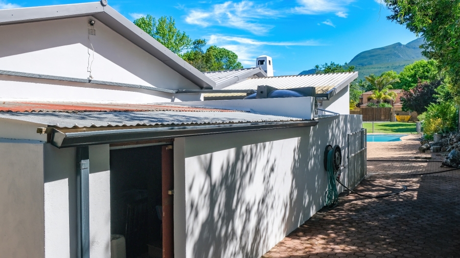 4 Bedroom Property for Sale in Heatherlands Western Cape